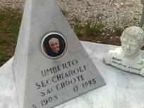 Secchiaroli Umberto tomba.jpg